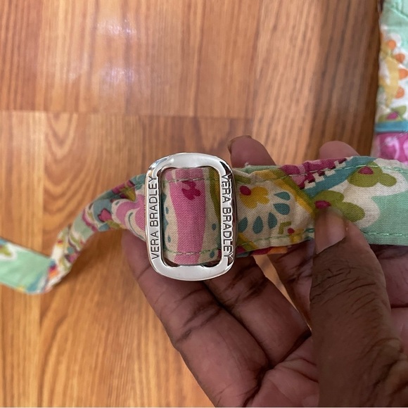 Vera Bradley Mailbag Tutti-Frutti Paisley Print Bag Crossbody Green Multicolored - Picture 8 of 8